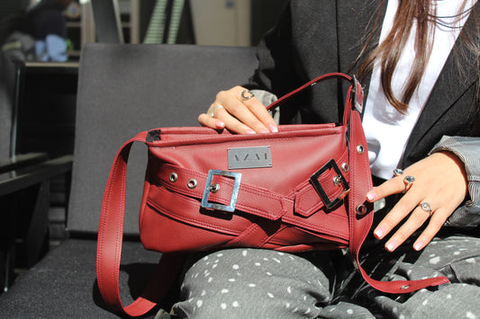 Cartera Clara Burdeo