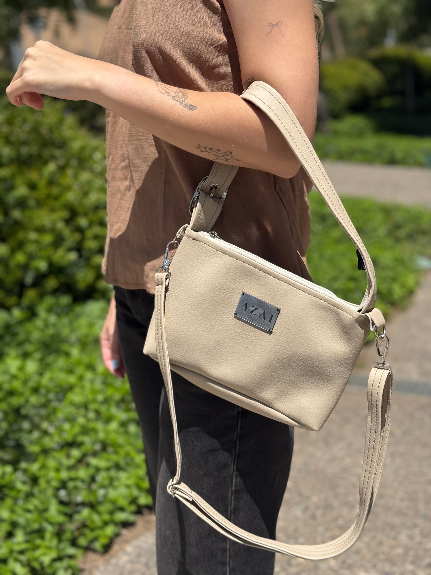 Cartera Mila Negro Felpa