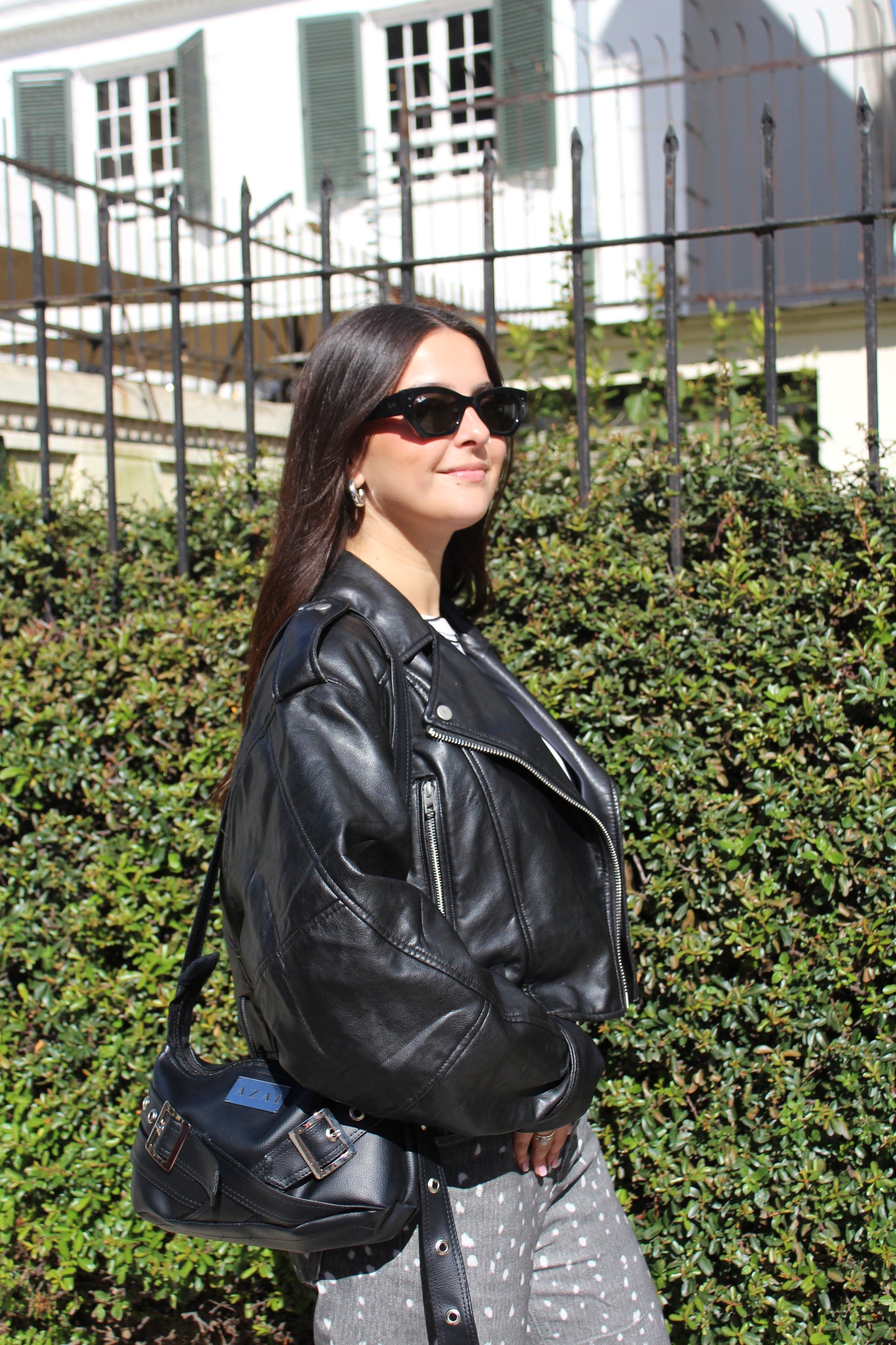 Cartera Clara Negro