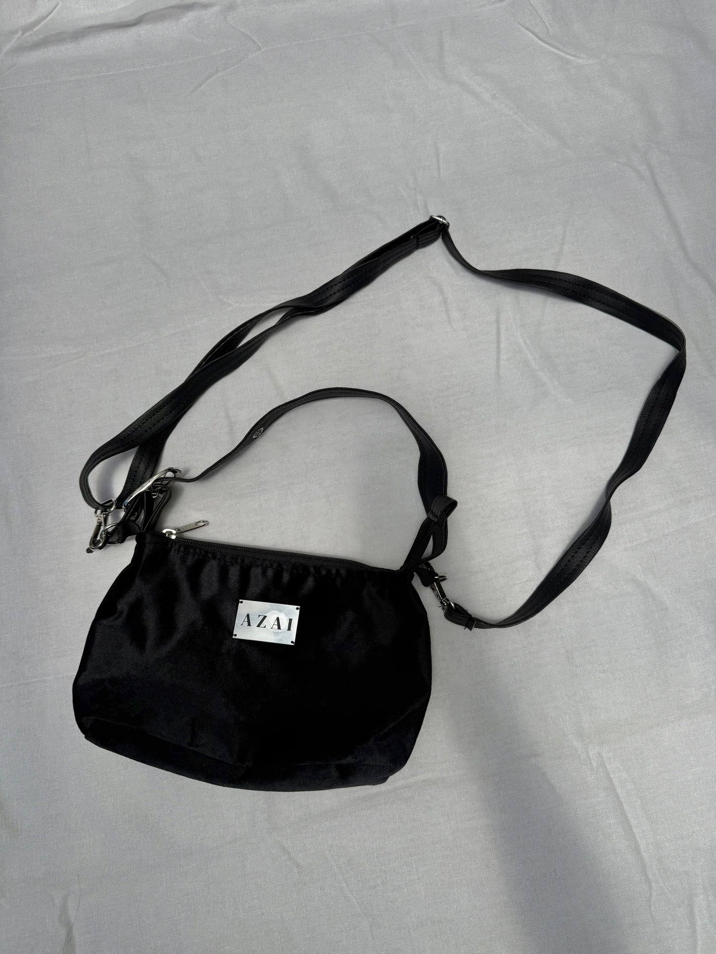 Cartera Mila Negro Felpa