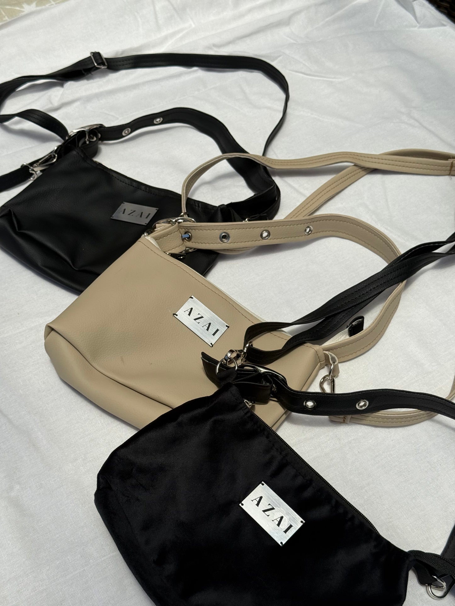 Cartera Mila Negro Felpa